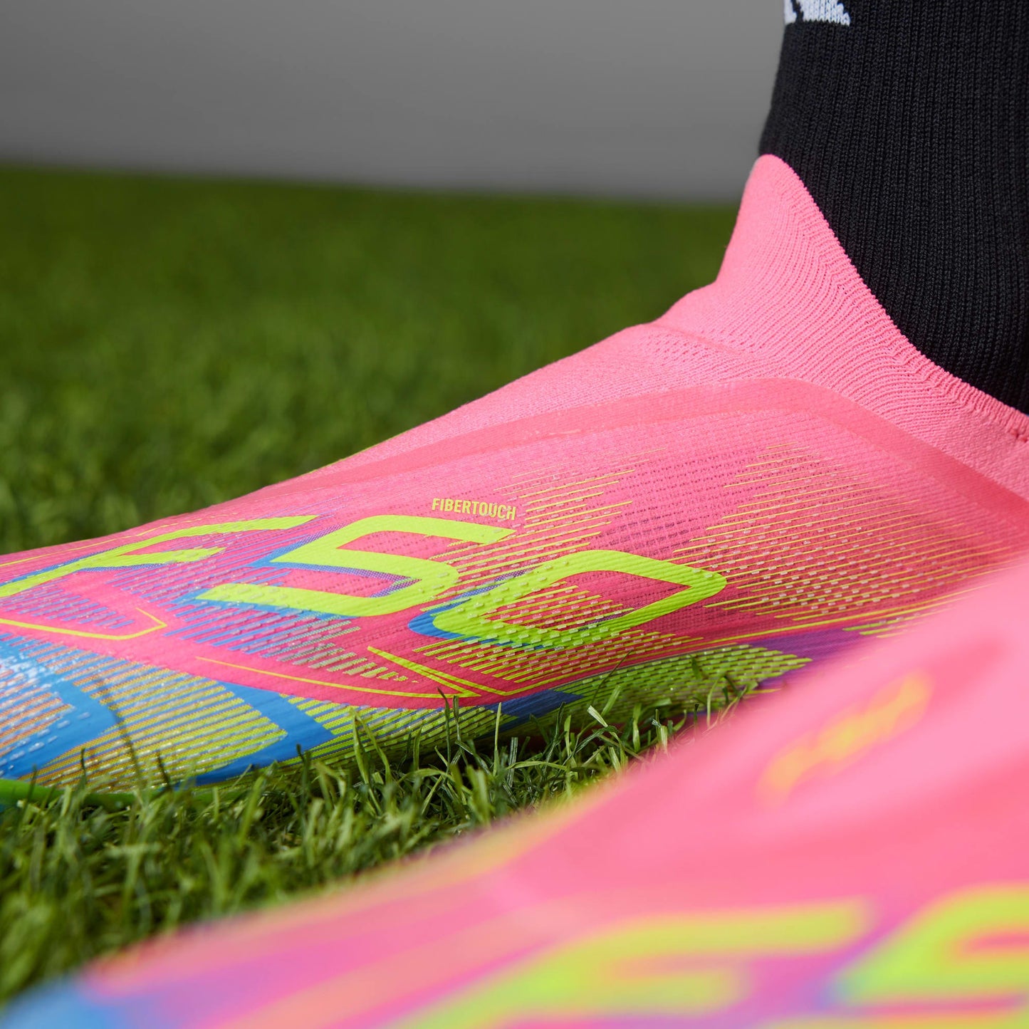 F50 Elite Laceless FG Fußballschuh